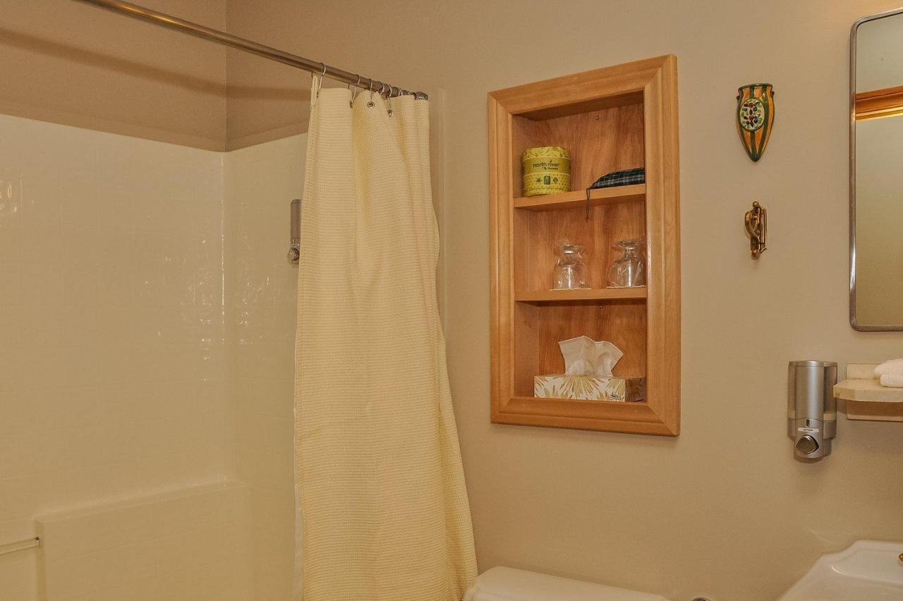 Chanterelle Inn & Cottages Baddeck Luaran gambar